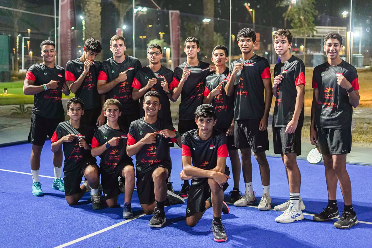 SD junior players in SD kit at a night tournament